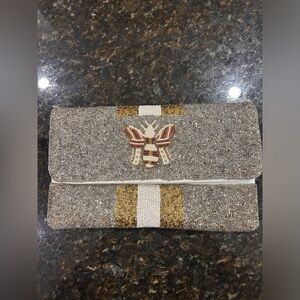 LA CHIC Beaded Bee Clutch